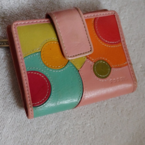 Fossil Handbags - Vintage Fossil leather trifold wallet